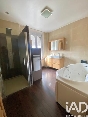 Maison à vendre 6 pièces 115 m² Saint-Quentin