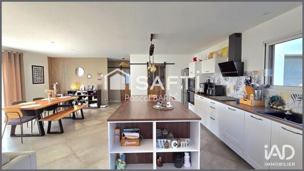 Maison à vendre 4 pièces 105 m² Saint-Julien-des-Landes