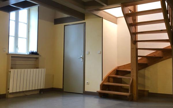 Appartement à louer    2 pièces • 36,68 m2 Rochefort