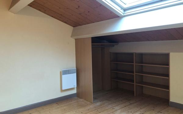 Appartement à louer    2 pièces • 36,68 m2 Rochefort