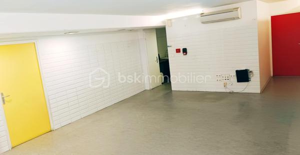 Local commercial de 164,54 m²