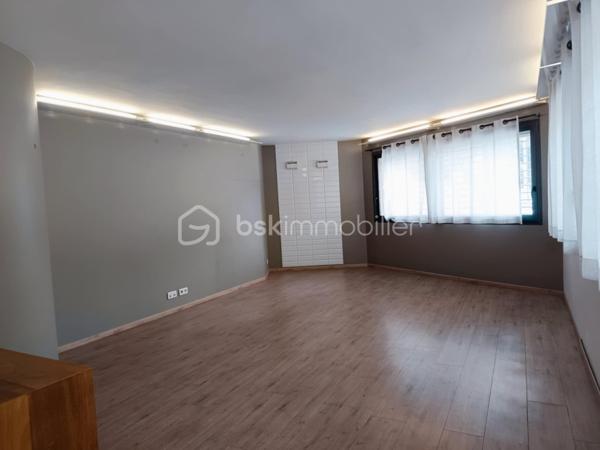 Local commercial de 164,54 m²