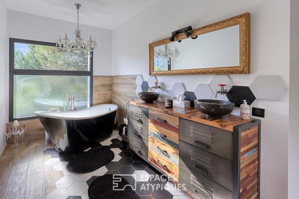 Maison d’architecte atypique vue cinématographique