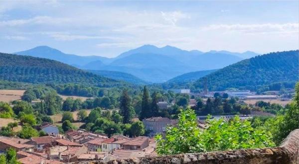 Ensemble immobilier avec maison, terrain constructible