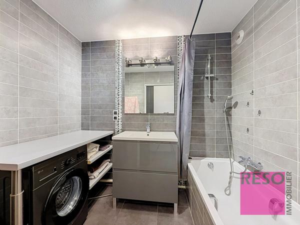 BEAU T3 MEUBLÉ RÉNOVÉ