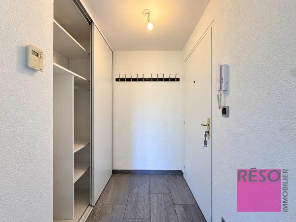 BEAU T3 MEUBLÉ RÉNOVÉ