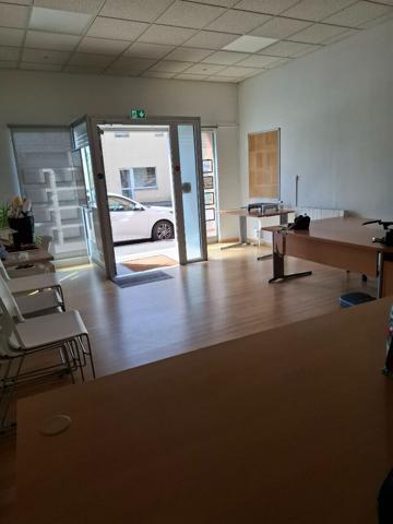 Local commercial à louer de 65 m² à Mordelles