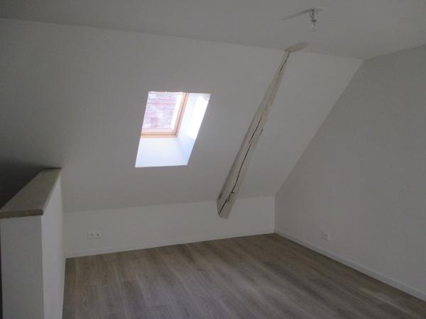 Maison de bourg  de type 3 en duplex à LA CHAPELLE D'ALIGNE