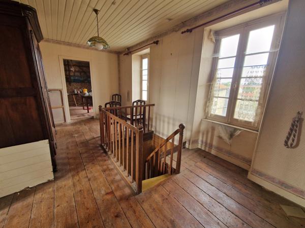 Maison à vendre 6 pièces THAIRE (17)