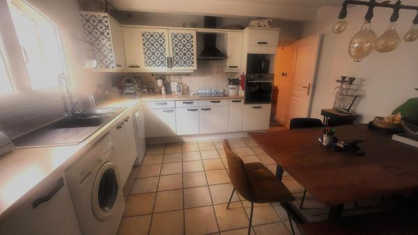 Belle villa 85 m²  proche centre Saint Barnabé avec jardin et parking