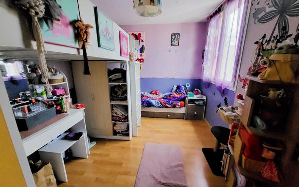 Appartement à vendre    4 pièces • 62,40 m2 Clichy-sous-Bois