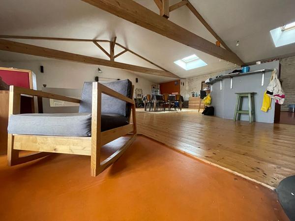 Vente Maison Thaire 6 pièces 230m²-IRM4348