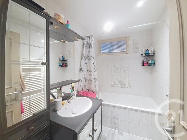 Appartement F4 à vendre  4 pièces - 75 m2 GRIGNY - 69