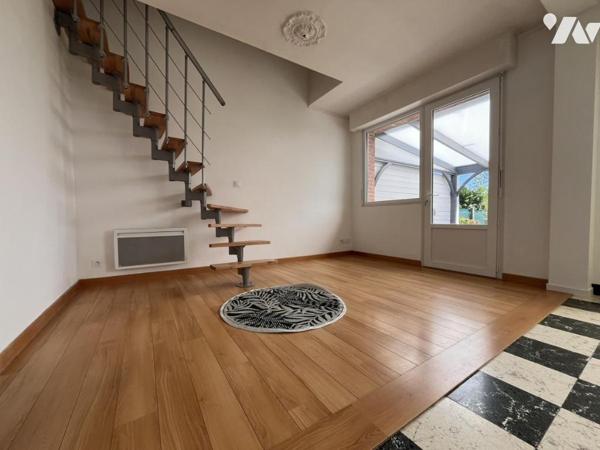 CALONNE RICOUART, maison individuelle de 129 m2 habitable - bâtie sur 864 m2 de terrain 