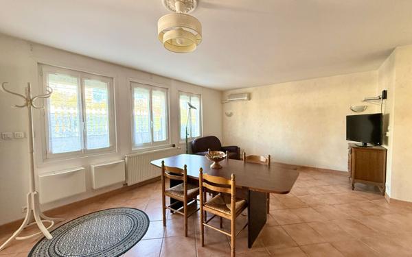 Maison à vendre    4 pièces •  Bordeaux