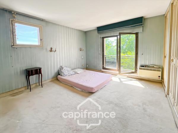 Maison d’architecte 7 pièces, 180 m² avec vue sur nature à Lectoure, posibilité appartement indépendant, activité pro