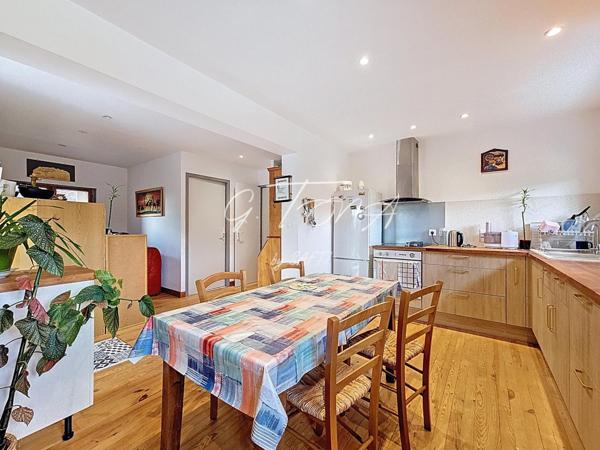 Bourg-Madame - Maison deux appartements