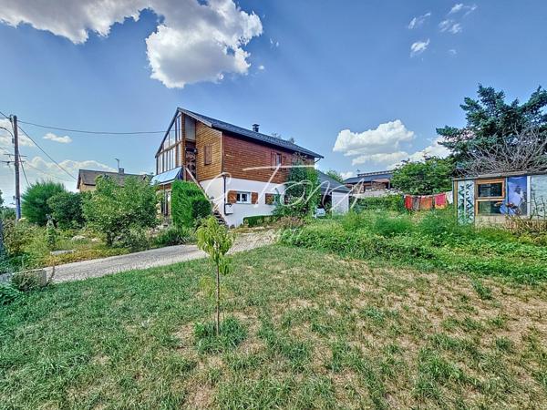 Bourg-Madame - Maison deux appartements