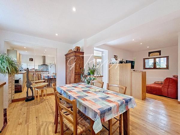 Bourg-Madame - Maison deux appartements