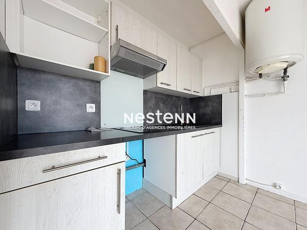 STUDIO DE 34 M² AVEC BALCON ET PLACE DE PARKING - PERPIGNAN