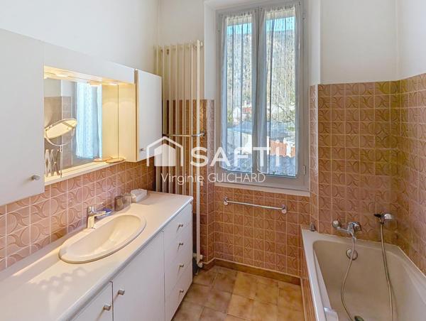 Maison 138 m² sur terrain de 1412 m² à DIGNE 04