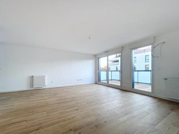 TOUOLOUSE - TRIPLEX T4 en toit terrasse de 106 m2