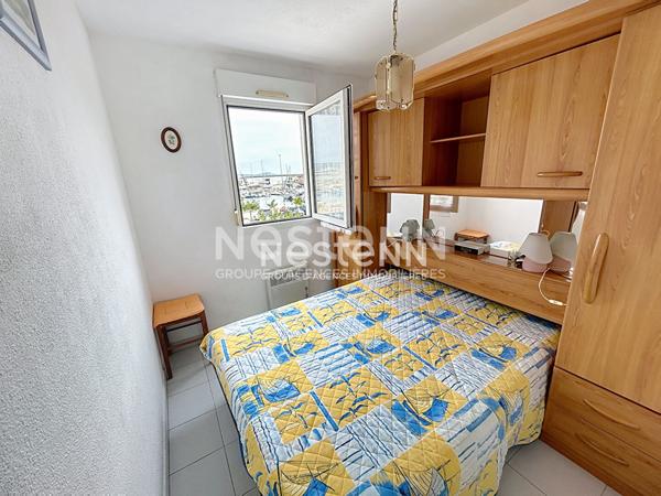 FRONTIGNAN PLAGE T2 CABINE LOGGIA PARKING VUE PORT A VENDRE