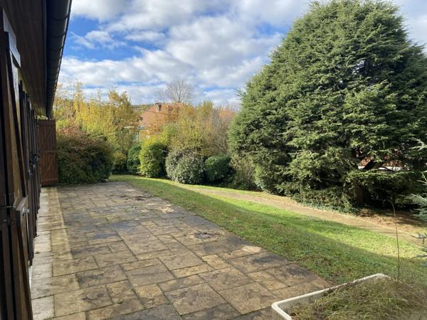 Maison à vendre 7 pièces LENTILLY (69)