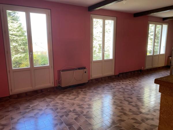 Maison à vendre 7 pièces LENTILLY (69)