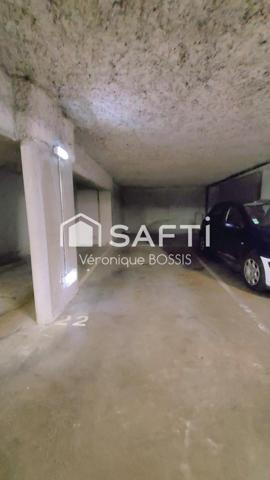 T3, dernier étage avec terrasse et parking privatif