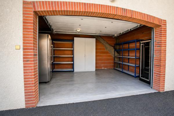 LAUNAGUET – SUPERBE MAISON FAMILIALE DE 170 m² AVEC PISCINE SUR TERRAIN DE 1 357 m²