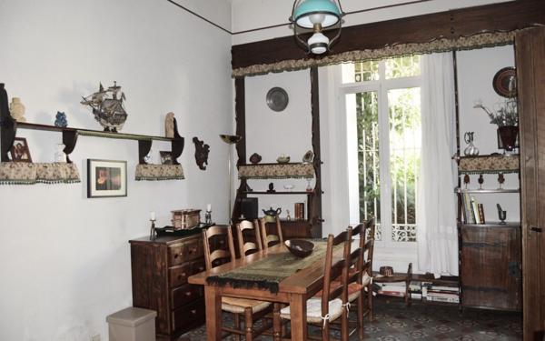 Maison à vendre    6 pièces • 185 m2 Montbazin