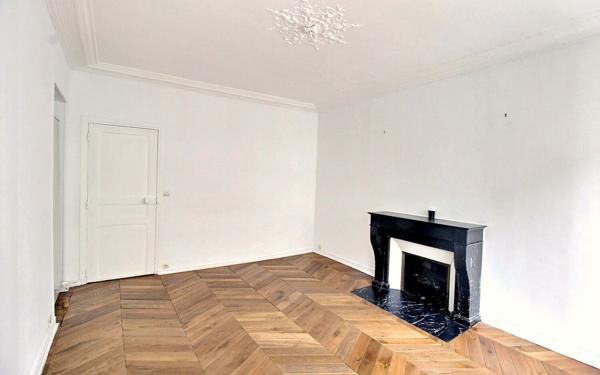 Appartement à louer    3 pièces • 75 m2 Paris 5