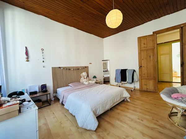 47440 CASSENEUIL À Casseneuil, magnifique maison de caractère avec jardin