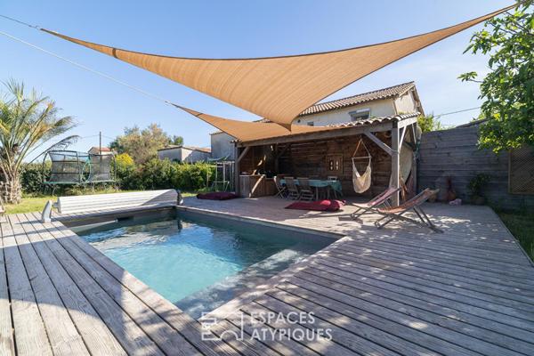 Esprit beach house et ossature bois pour un été qui ne finit jamais