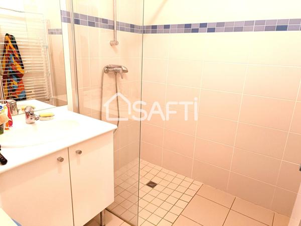 ARBONNE T4 AVEC JARDIN, TERRASSE, CAVE ET PLACE DE PARKING