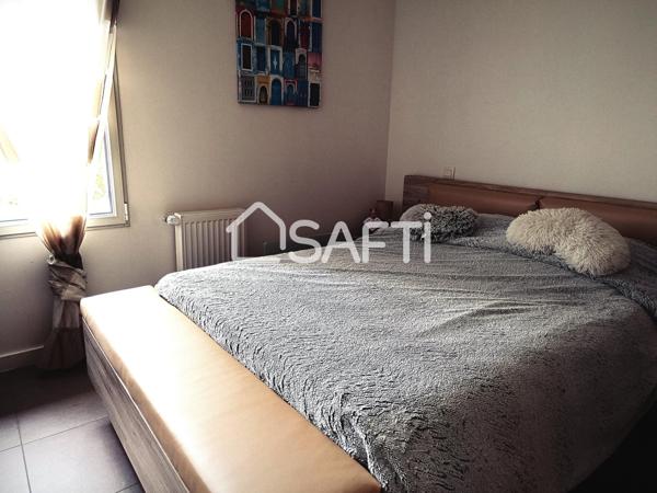 ARBONNE T4 AVEC JARDIN, TERRASSE, CAVE ET PLACE DE PARKING