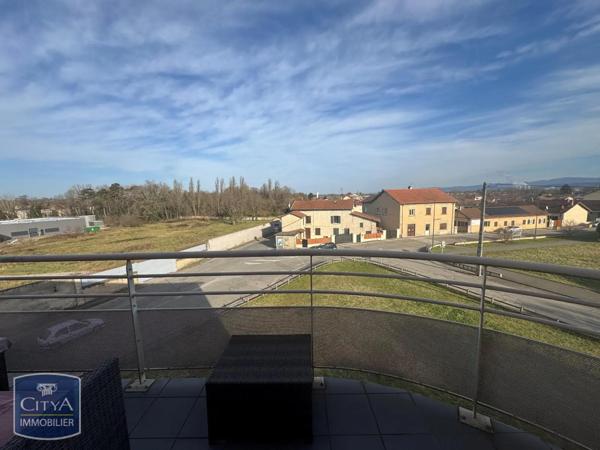 Appartement à louer 2 pièces 47.02m²