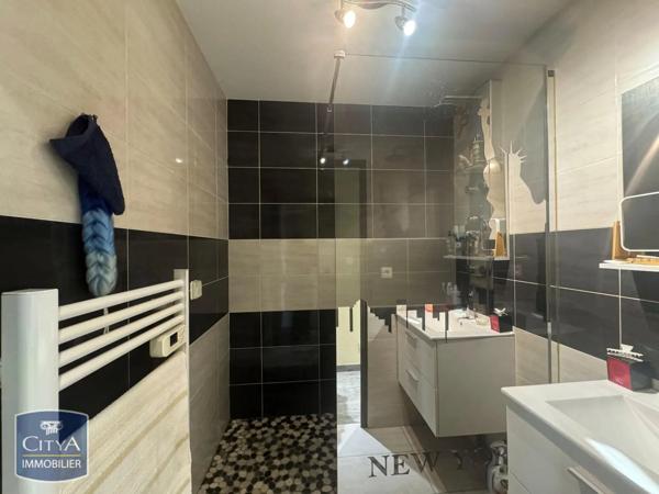 Appartement à louer 2 pièces 47.02m²