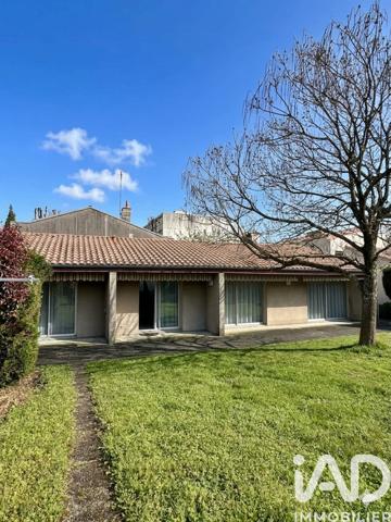 Maison à vendre 7 pièces 175 m² Mérignac