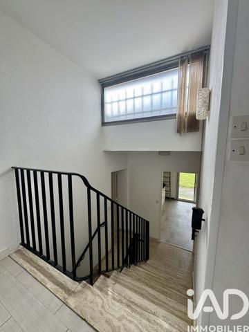 Maison à vendre 7 pièces 175 m² Mérignac