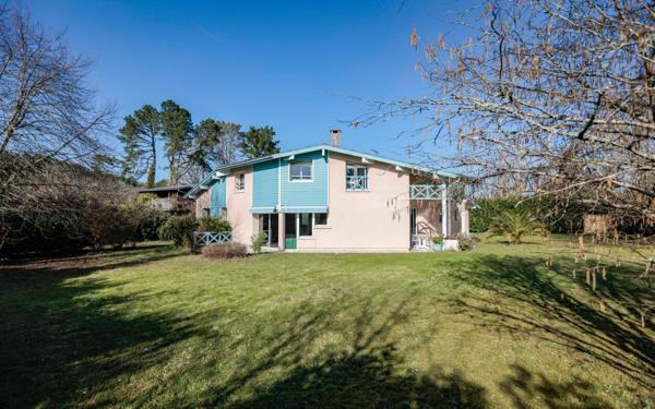 Maison à vendre    6 pièces • 170 m2 Seignosse