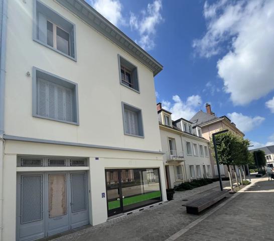 Location                                                      Appartement
                        
                     2 pièces                      36 m2                     à Chartres