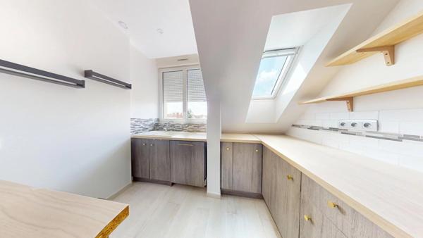 Location                                                      Appartement
                        
                     2 pièces                      36 m2                     à Chartres