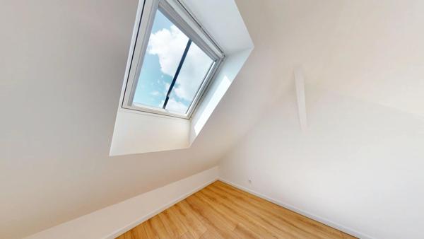 Location                                                      Appartement
                        
                     2 pièces                      36 m2                     à Chartres