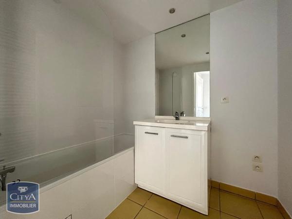 Appartement à louer 2 pièces 44.7m² Villeurbanne (69100)