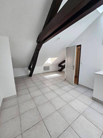 Location Maison 4 pièces Le Pont-de-Beauvoisin 38480 AGGLOMERATION à la location