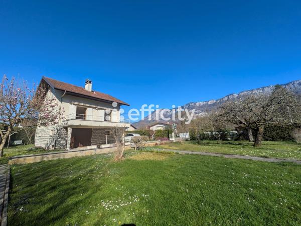 Maison 7 pièces - 102 m² Exclusivité efficity