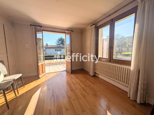 Maison 7 pièces - 102 m² Exclusivité efficity