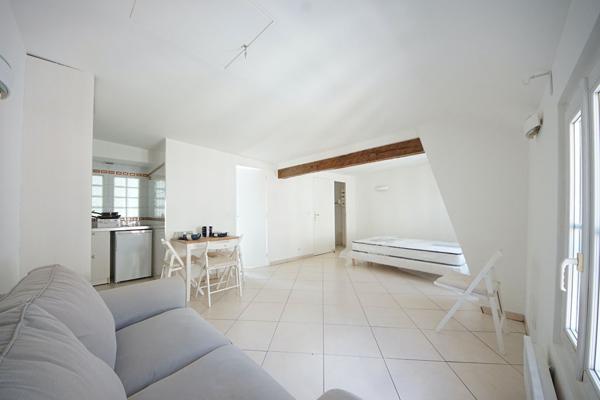 En plein coeur du centre ville - studio Meublé 33 m2